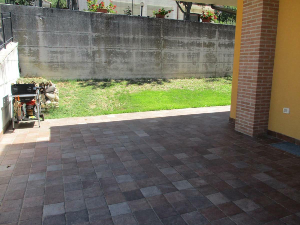 Il Risveglio Dei Sensi Villa Fossato di Vico Exterior photo