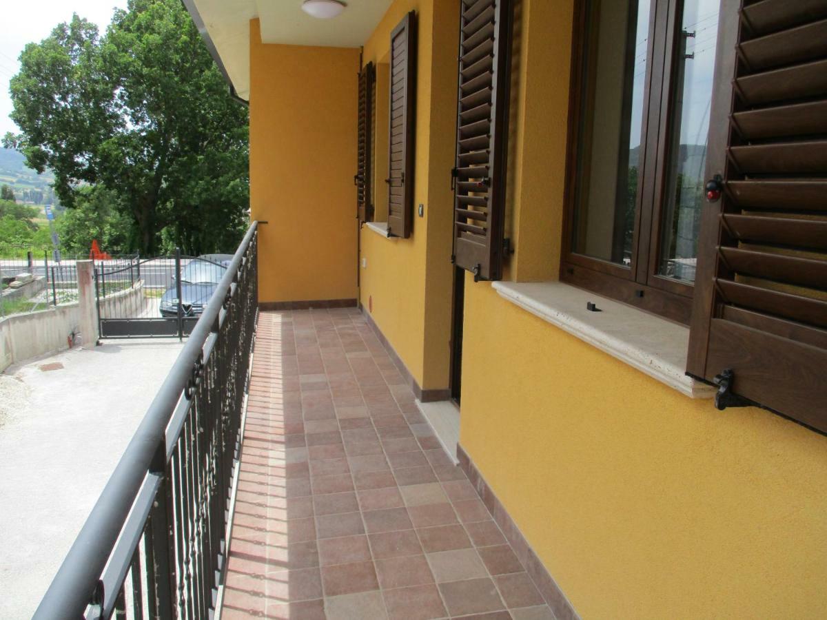 Il Risveglio Dei Sensi Villa Fossato di Vico Exterior photo